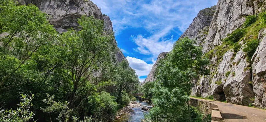 albergue el chalten leon hoces vegacerveraEl-chalten-vegacervera